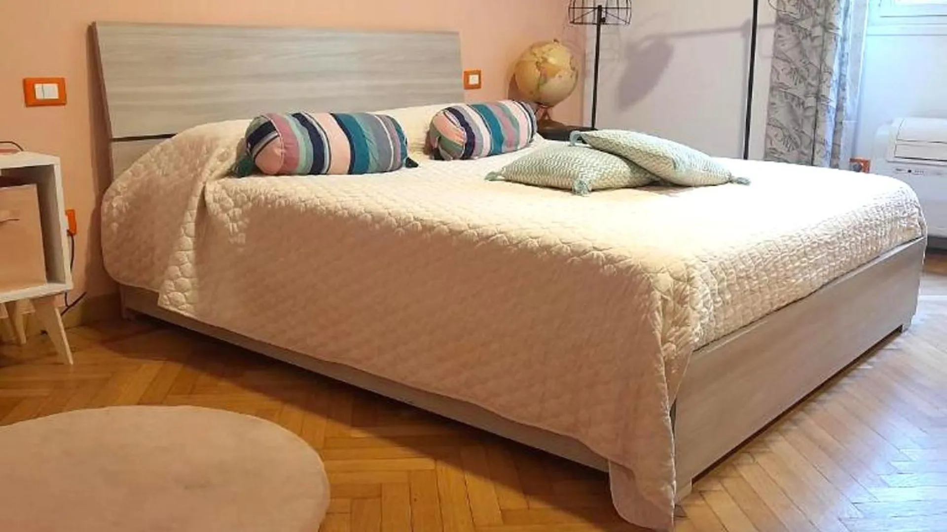Marche91 - Modern Apartment In Isola Area 밀라노 이탈리아